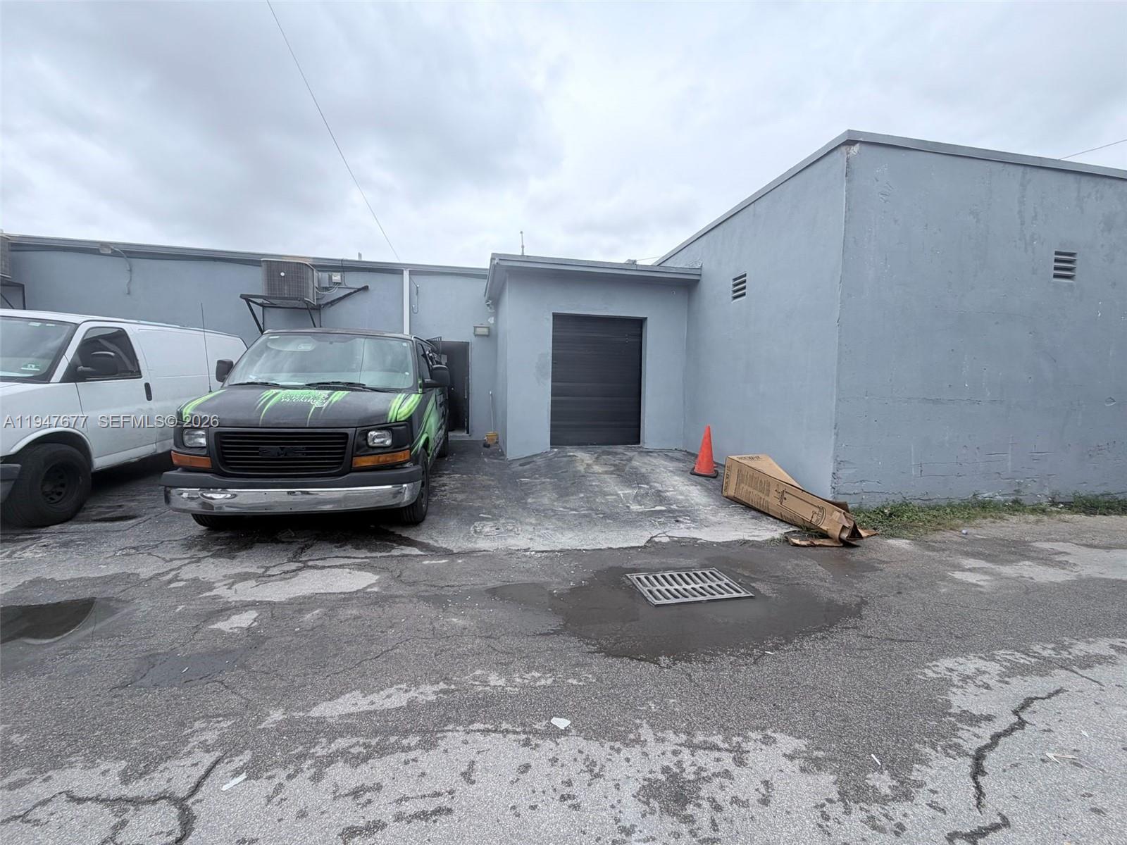   /   sq. ft. $ 2026-01-17 0 Photo