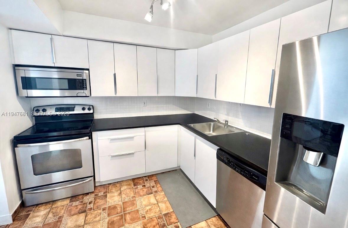 Photo of 801 Three Islands Blvd  #411, Hallandale Beach, Florida, 33009 - 