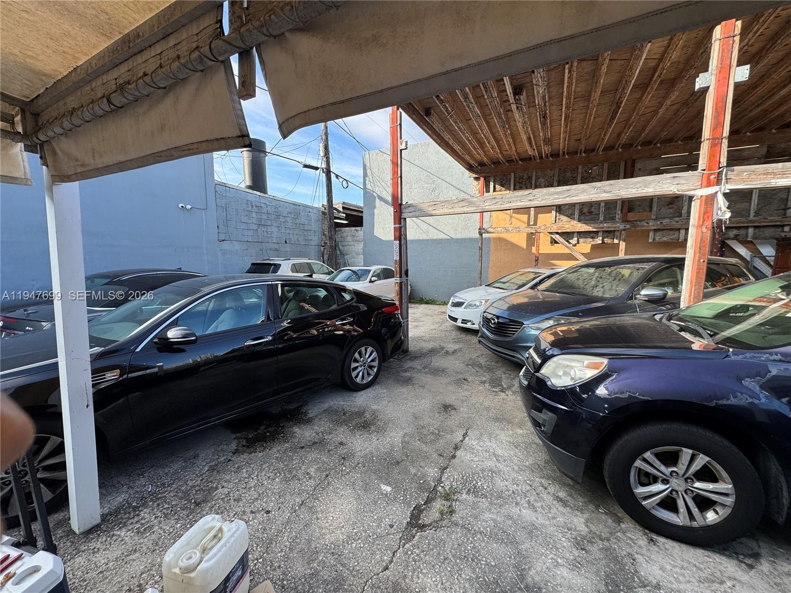   /   sq. ft. $ 2026-01-17 0 Photo