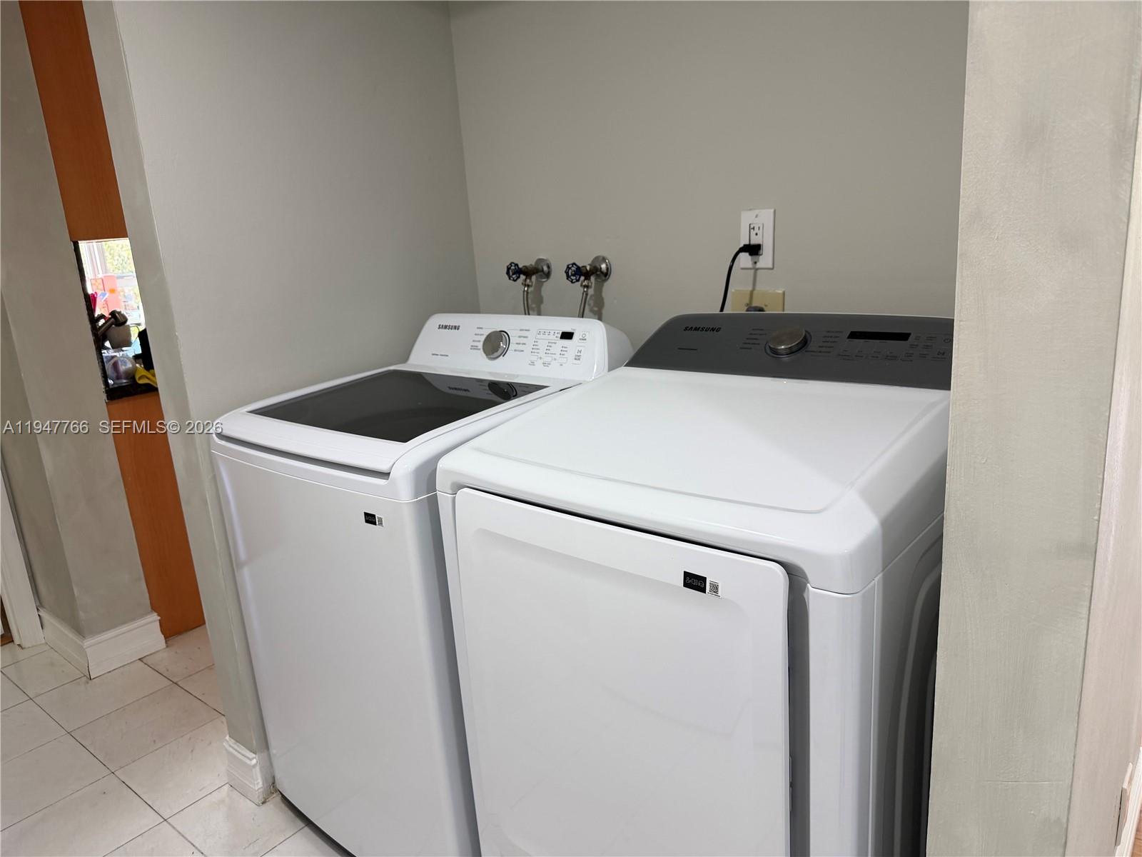 Photo of 19101 36th Ct  #406, Aventura, Florida, 33180 - 