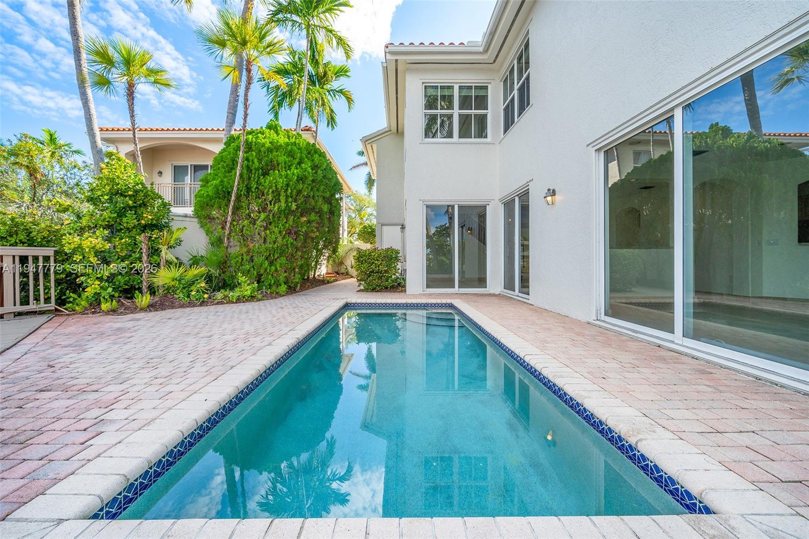 Photo of 1500 Shoreline Way  (1500), Hollywood, Florida, 33019 - 