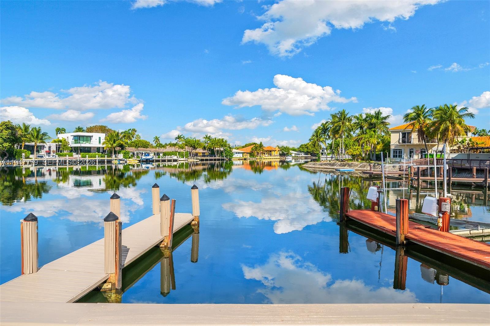 Photo of 1500 Shoreline Way  (1500), Hollywood, Florida, 33019 - 