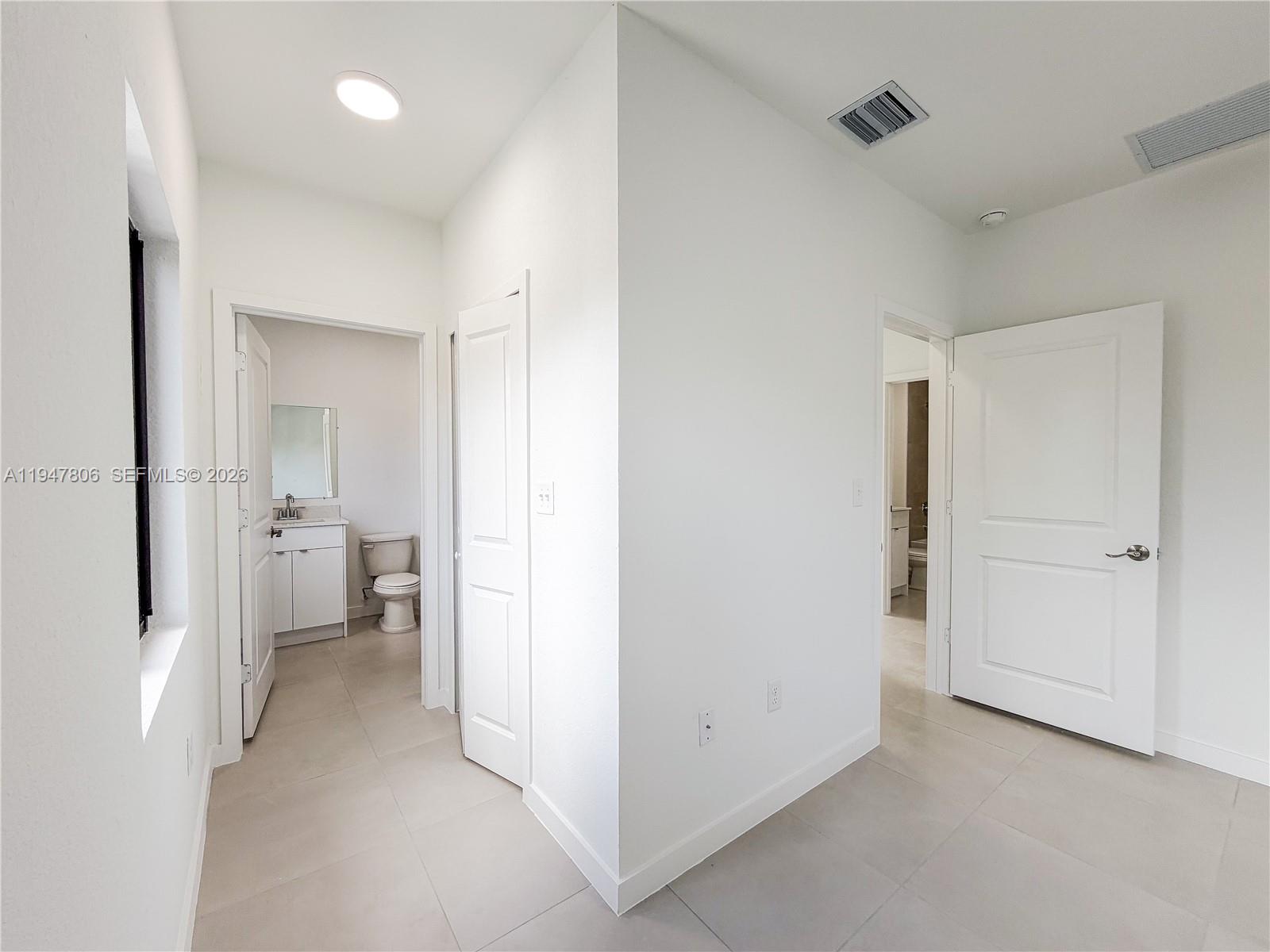   /  0 sq. ft. $ 2026-01-18 0 Photo