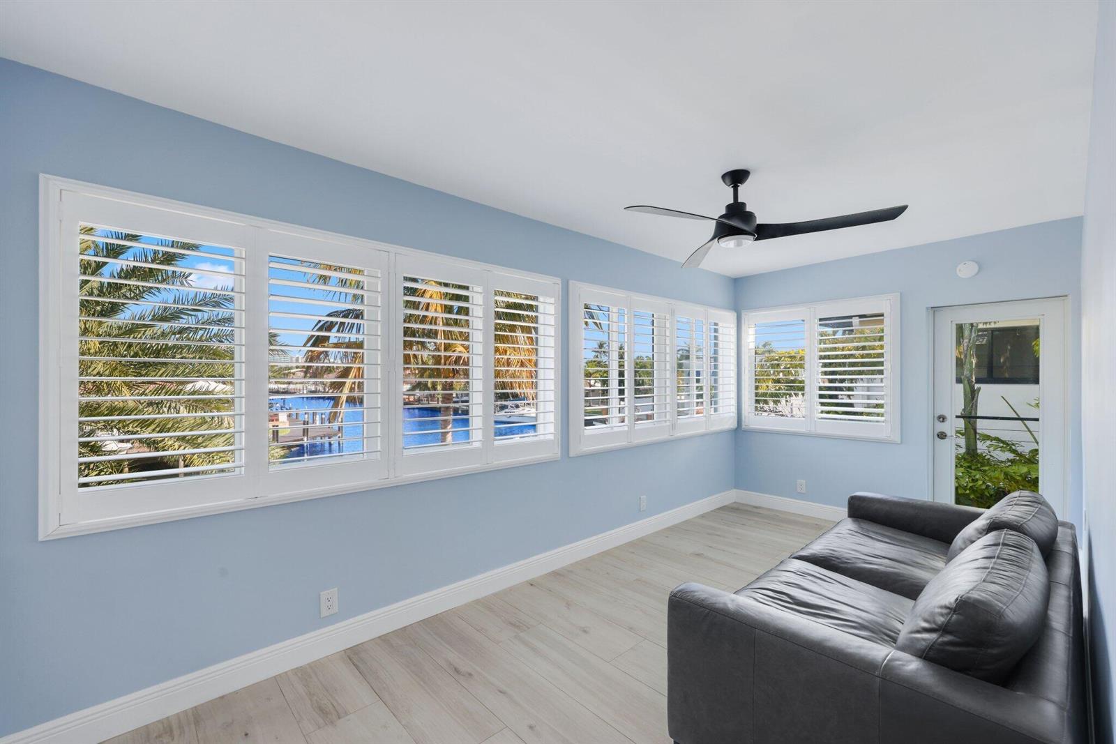   / 8 4240 sq. ft. $ 2026-06-21 0 foto