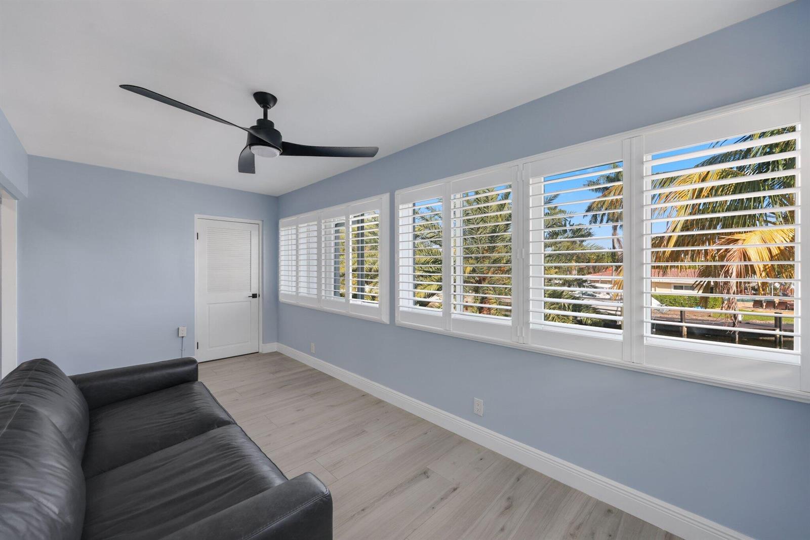   / 8 4240 sq. ft. $ 2026-06-21 0 foto
