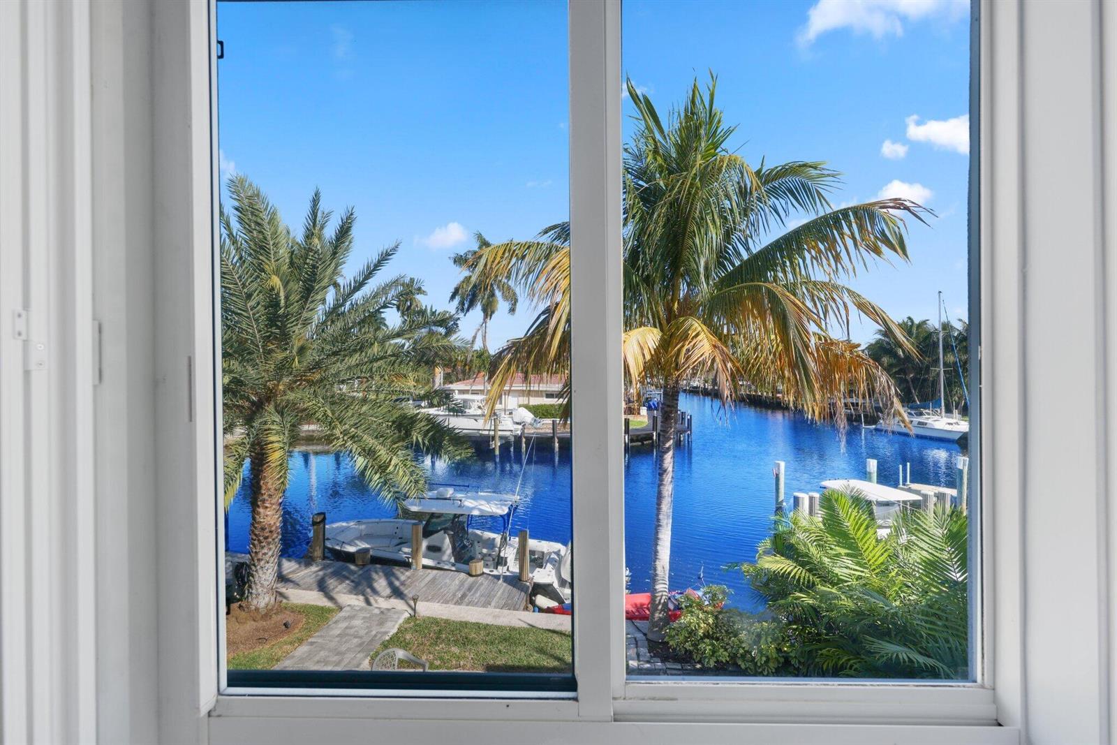   / 8 4240 sq. ft. $ 2026-06-21 0 foto