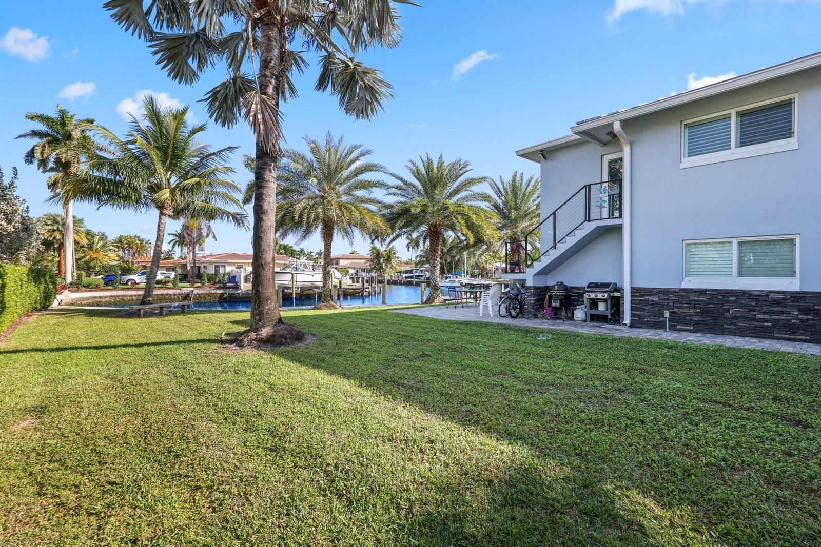   / 8 4240 sq. ft. $ 2026-06-21 0 foto