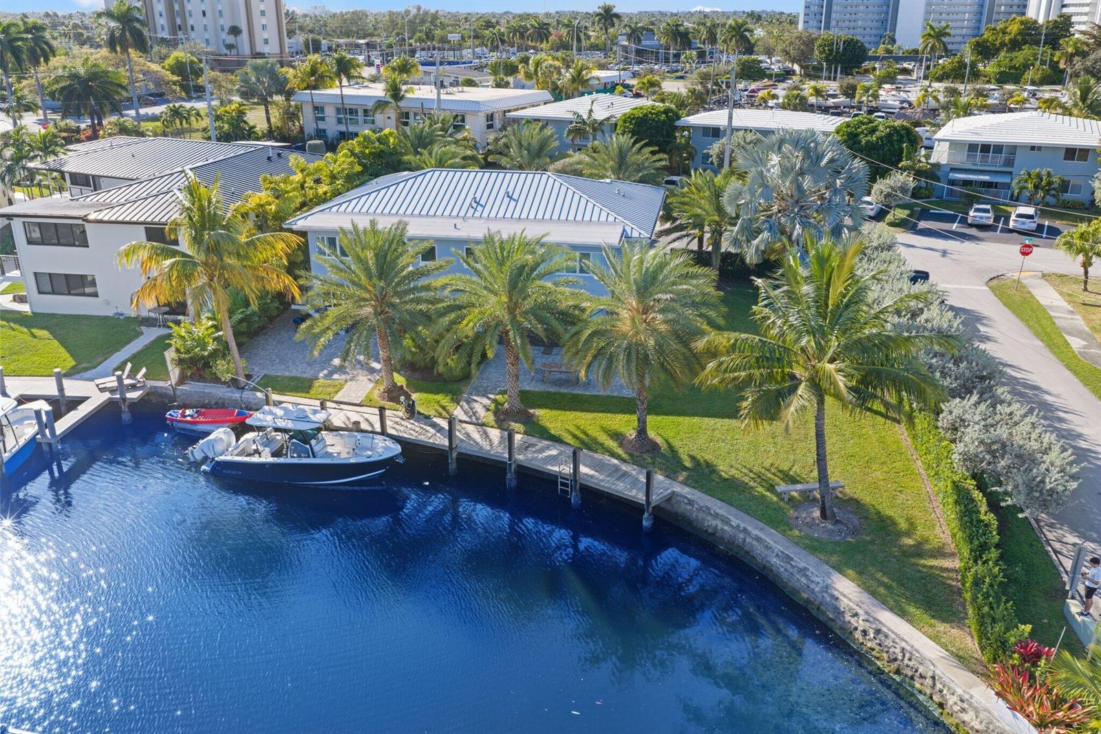   / 8 4240 sq. ft. $ 2026-06-21 0 foto