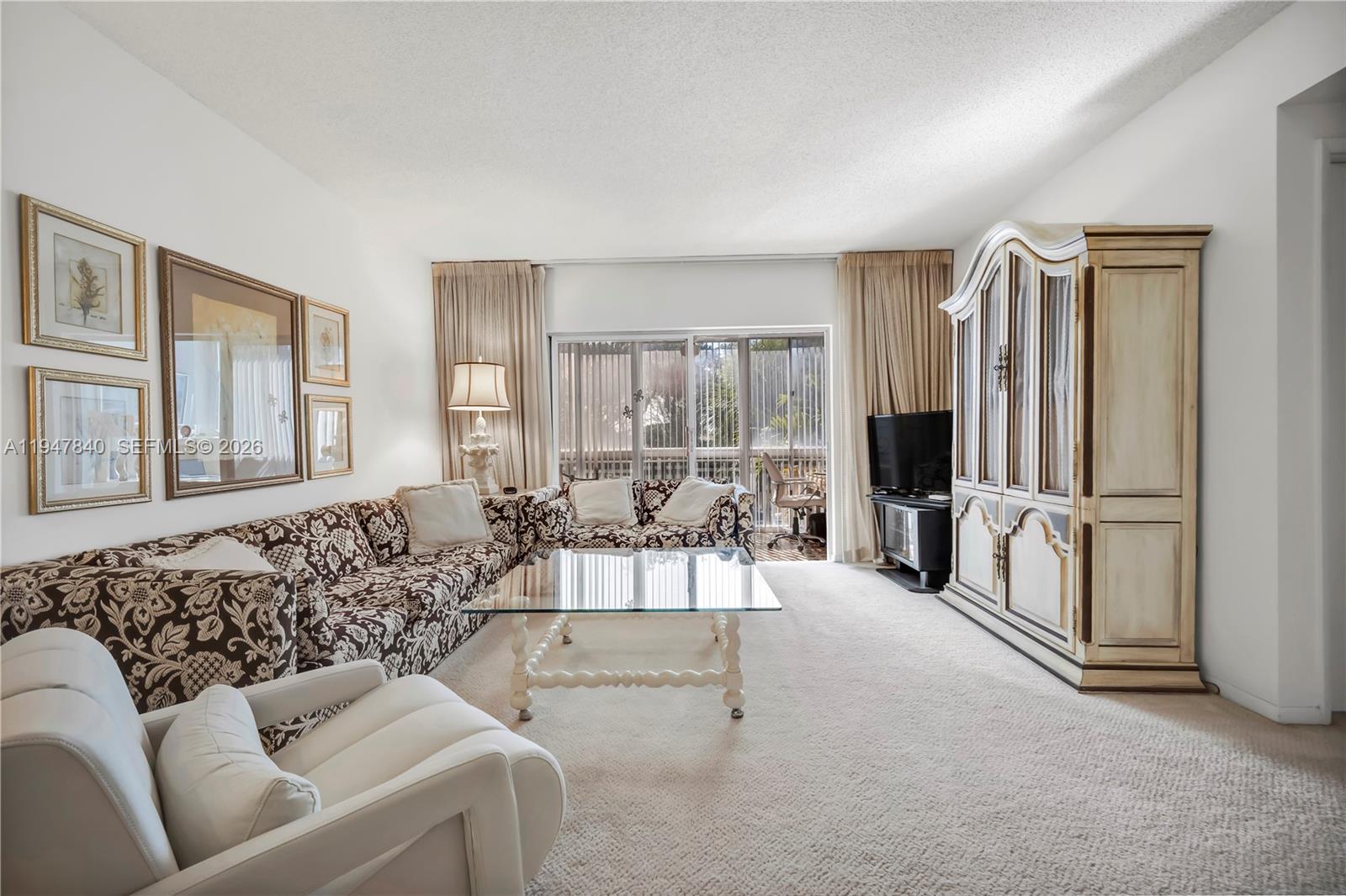 316 1 / 2 844 sq. ft. $ 2026-01-18 0 Photo