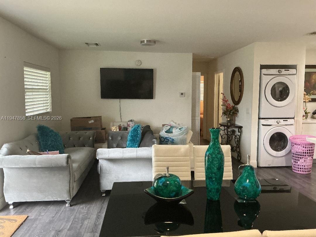 22310 3 / 2 1550 sq. ft. $ 2026-01-18 0 Photo