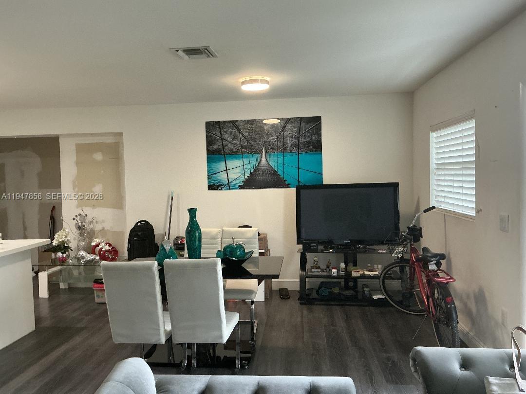 22310 3 / 2 1550 sq. ft. $ 2026-01-18 0 Photo