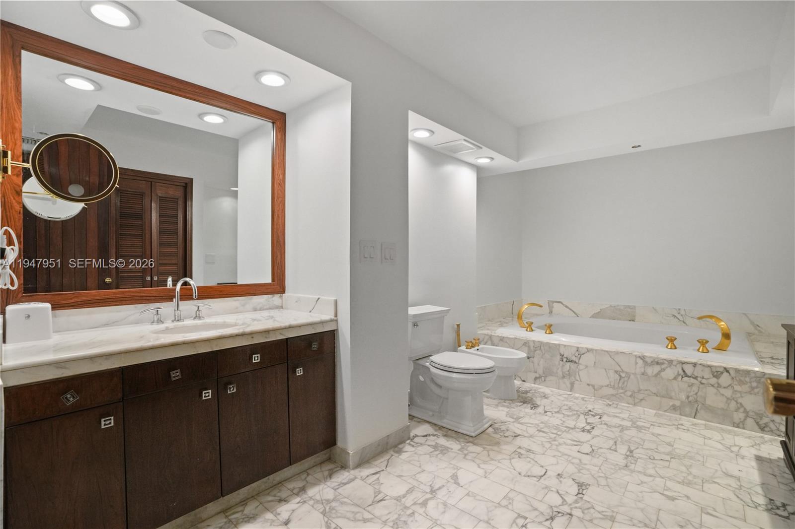 Photo of 19355 Turnberry Way #25GR, Aventura, Florida, 33180 -