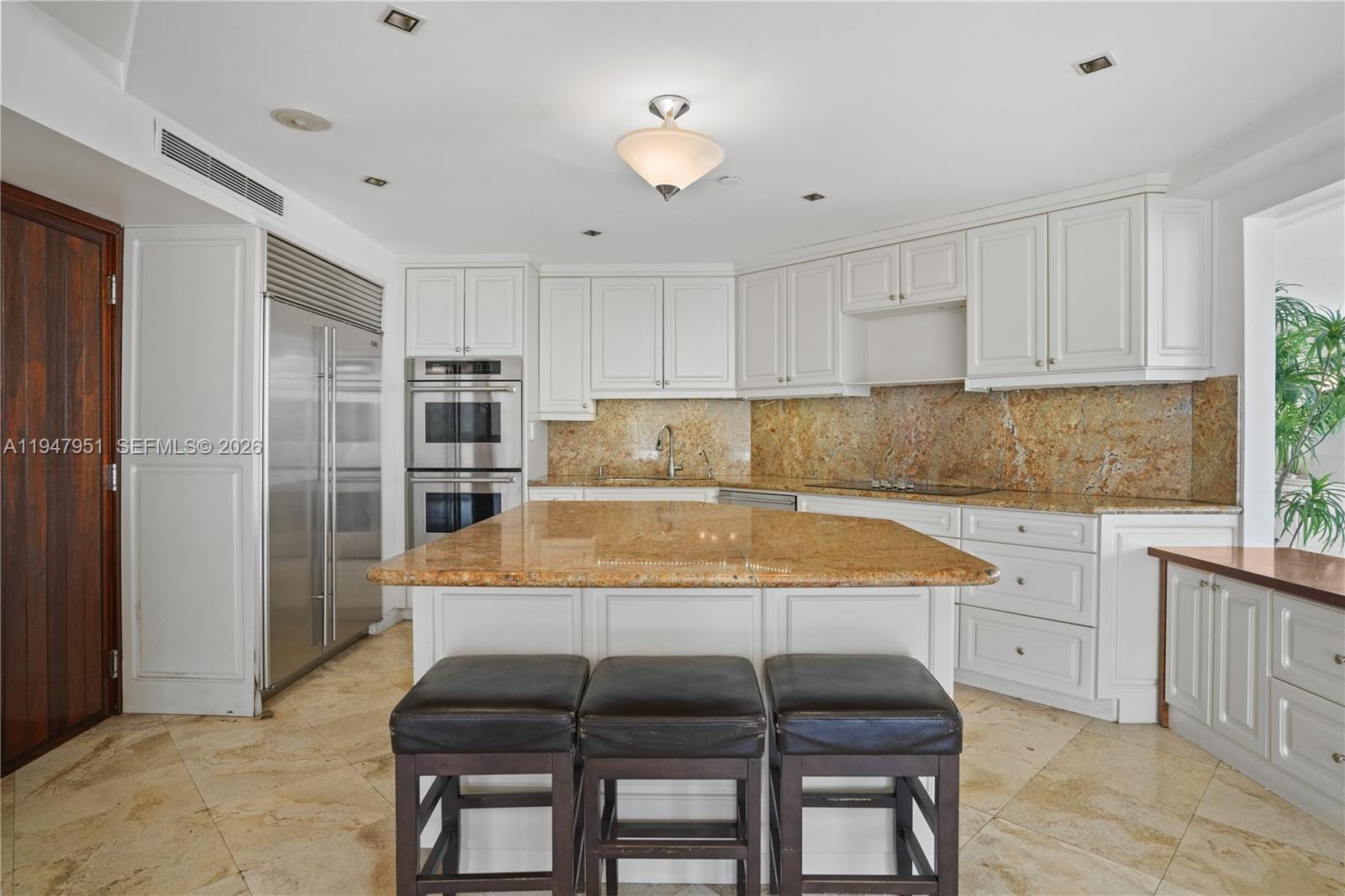 Photo of 19355 Turnberry Way #25GR, Aventura, Florida, 33180 -