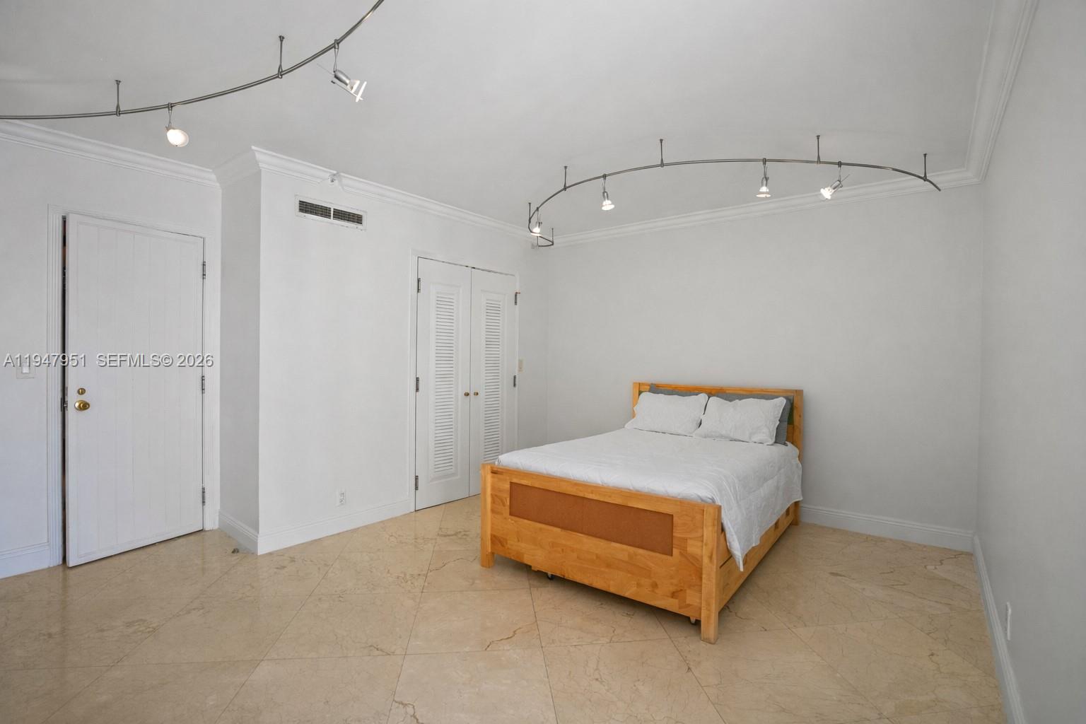 Photo of 19355 Turnberry Way #25GR, Aventura, Florida, 33180 -