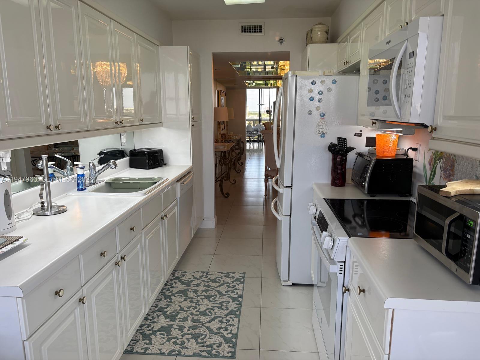 Photo of 3600 Yacht Club Dr #1001, Aventura, Florida, 33180 -