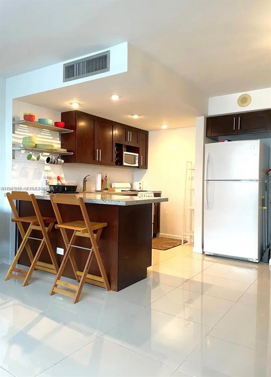 See details 1810 0 / 1 595 sq. ft. $ 2026-01-18 0 Photo