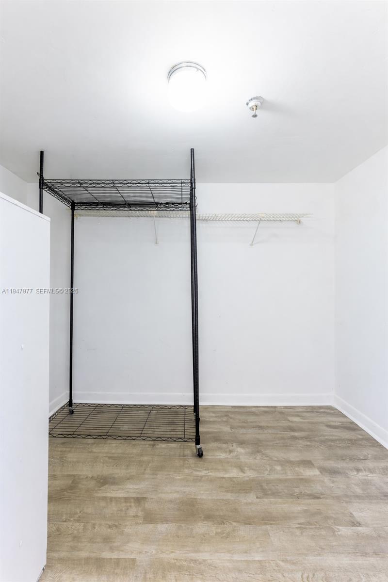 See details 318 2 / 2 1240 sq. ft. $ 2026-02-24 0 Photo