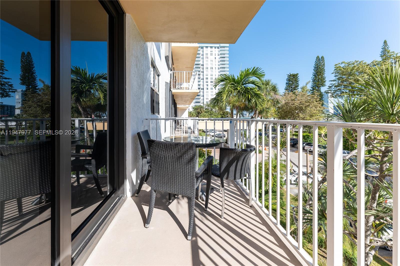 See details 318 2 / 2 1240 sq. ft. $ 2026-02-24 0 Photo