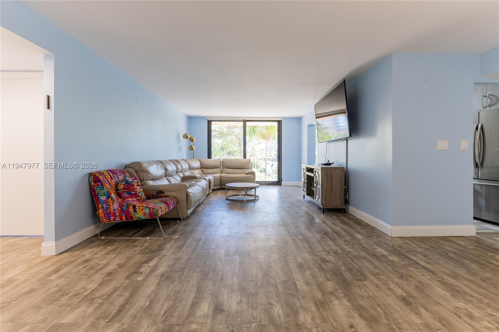 See details 318 2 / 2 1240 sq. ft. $ 2026-02-24 0 Photo