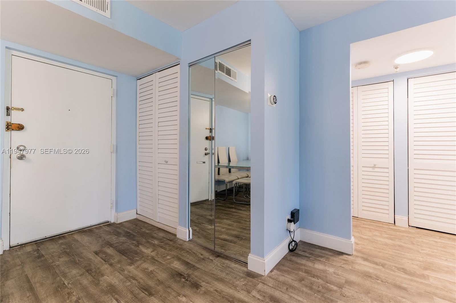 See details 318 2 / 2 1240 sq. ft. $ 2026-02-24 0 Photo