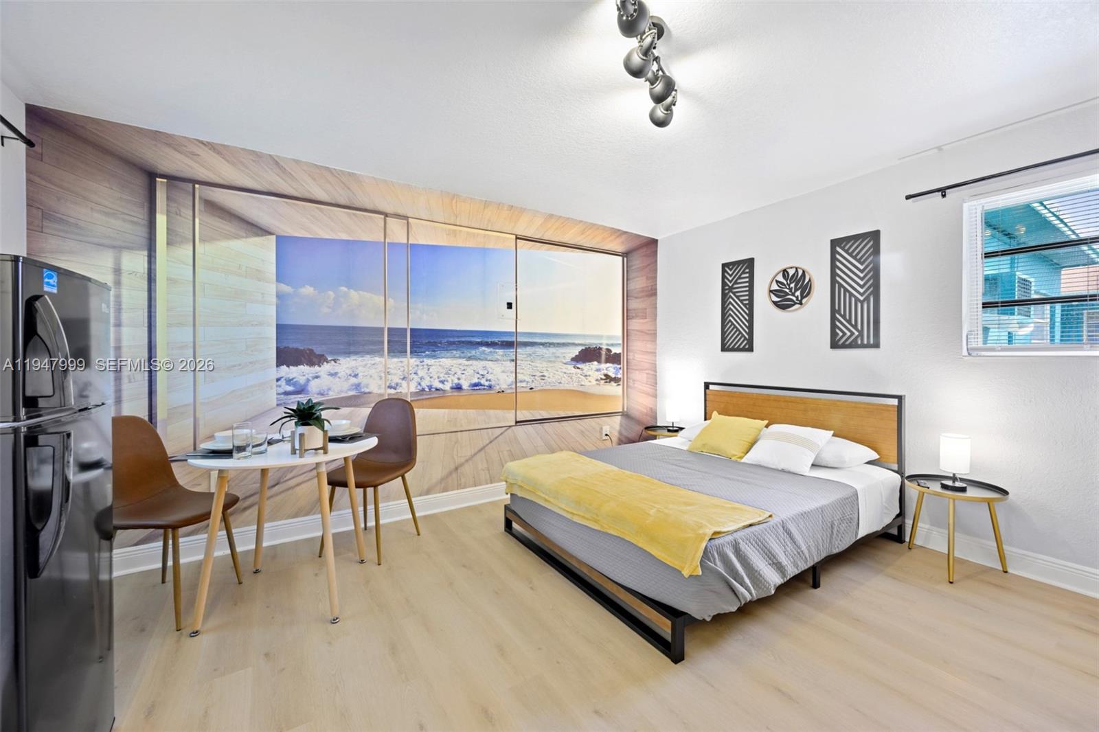 1-9  /   кв.футов $ 2026-01-18 0 Фото