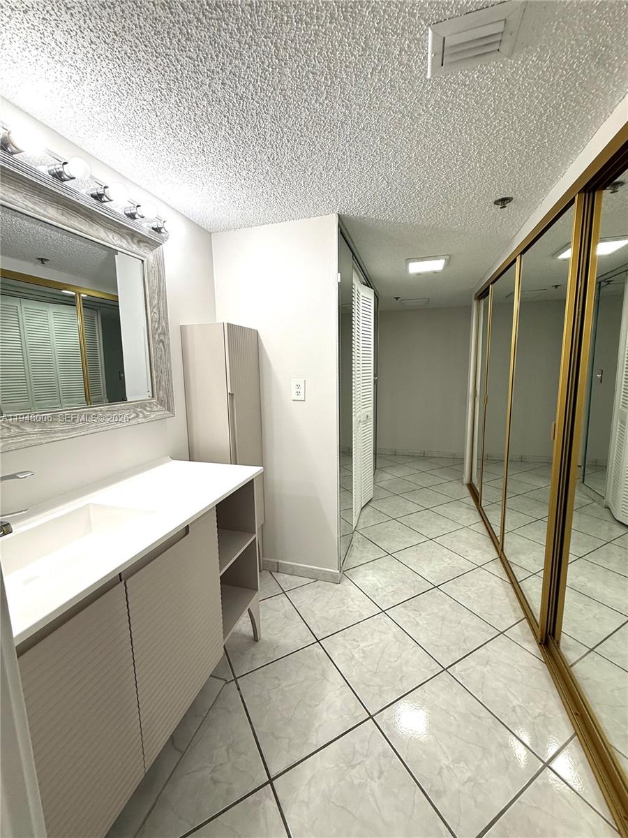 2110 2 / 2 1840 sq. ft. $ 2026-01-18 0 Photo