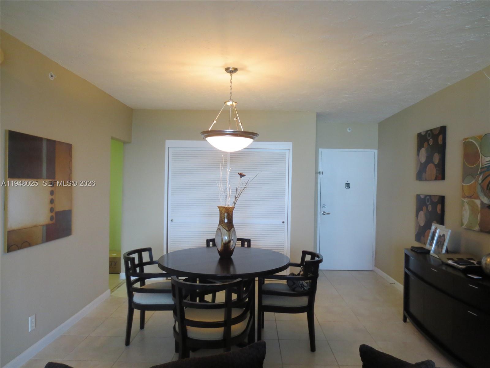 Photo of 3000 Ocean Dr  #904, Hollywood, Florida, 33019 - 