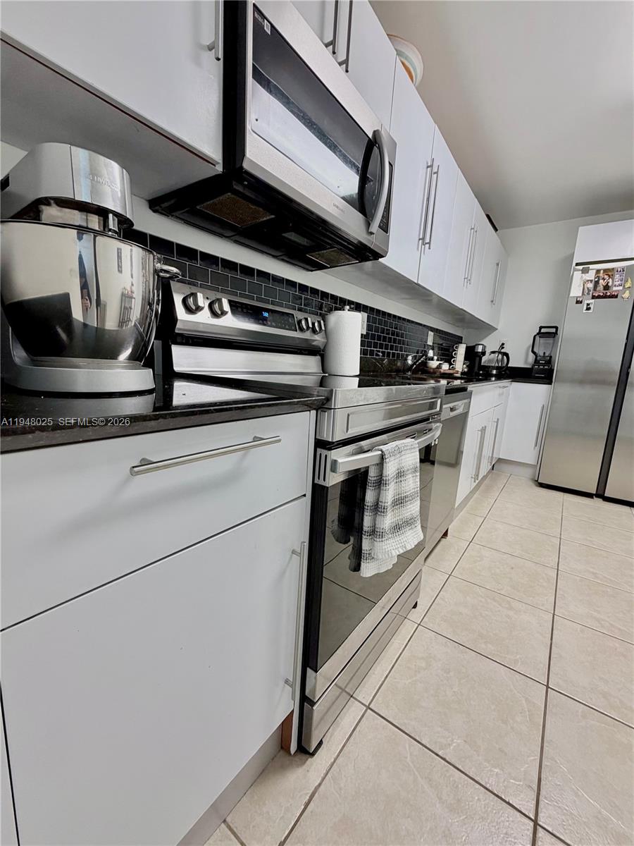 Photo of 3000 Ocean Dr  #904, Hollywood, Florida, 33019 - 