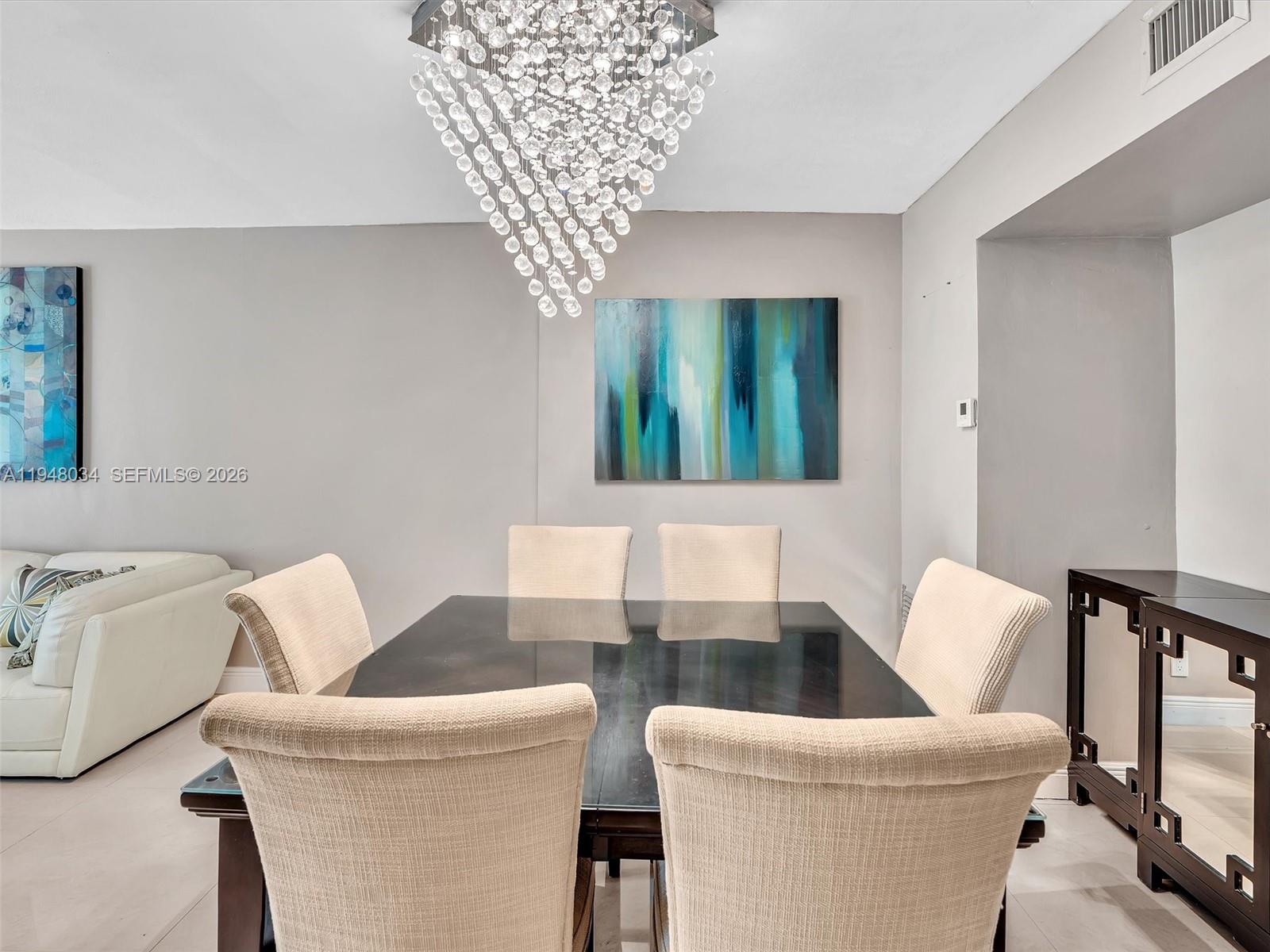 See details 617B 2 / 2 1132 sq. ft. $ 2026-01-19 0 Photo