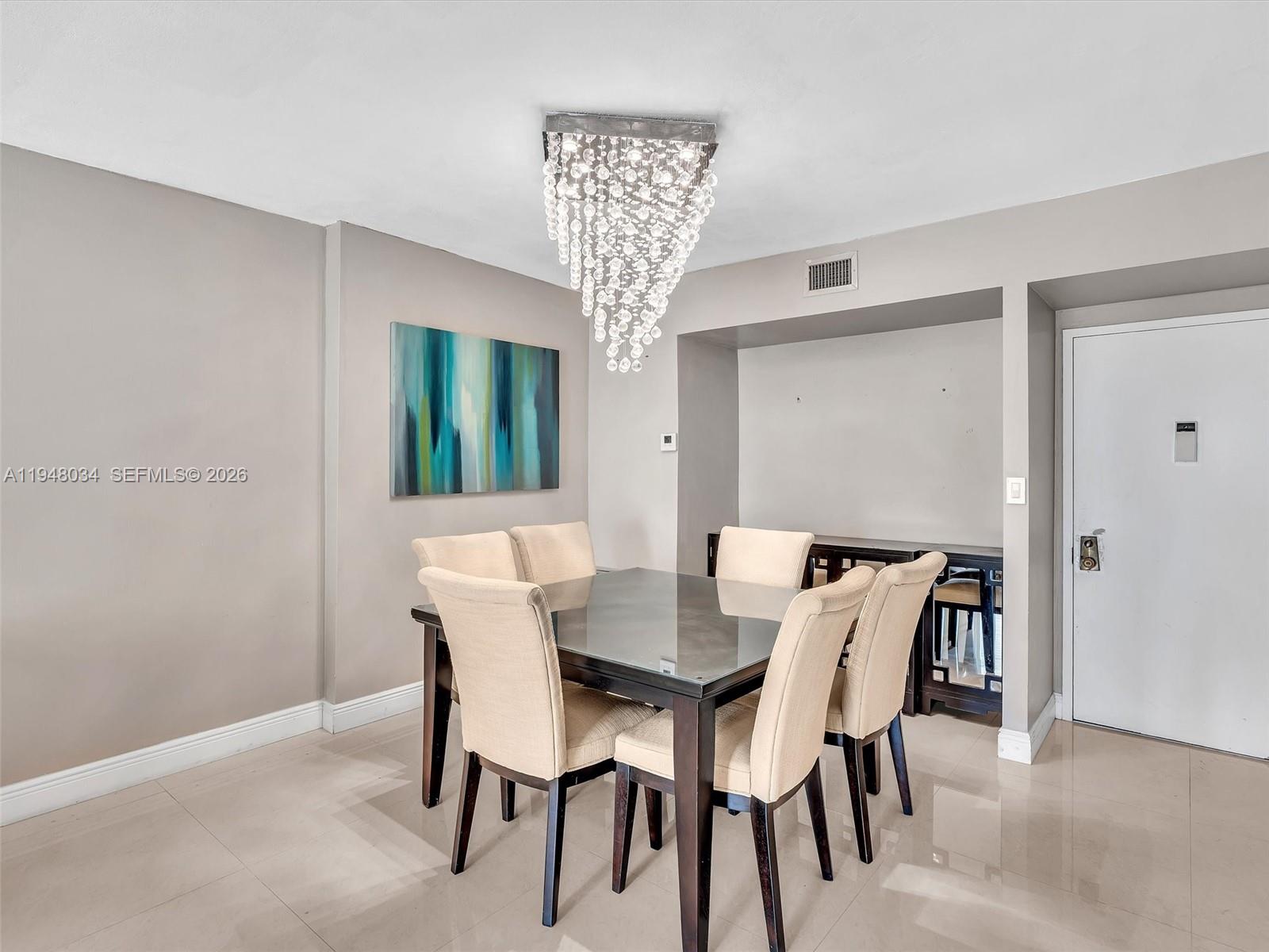 See details 617B 2 / 2 1132 sq. ft. $ 2026-01-19 0 Photo