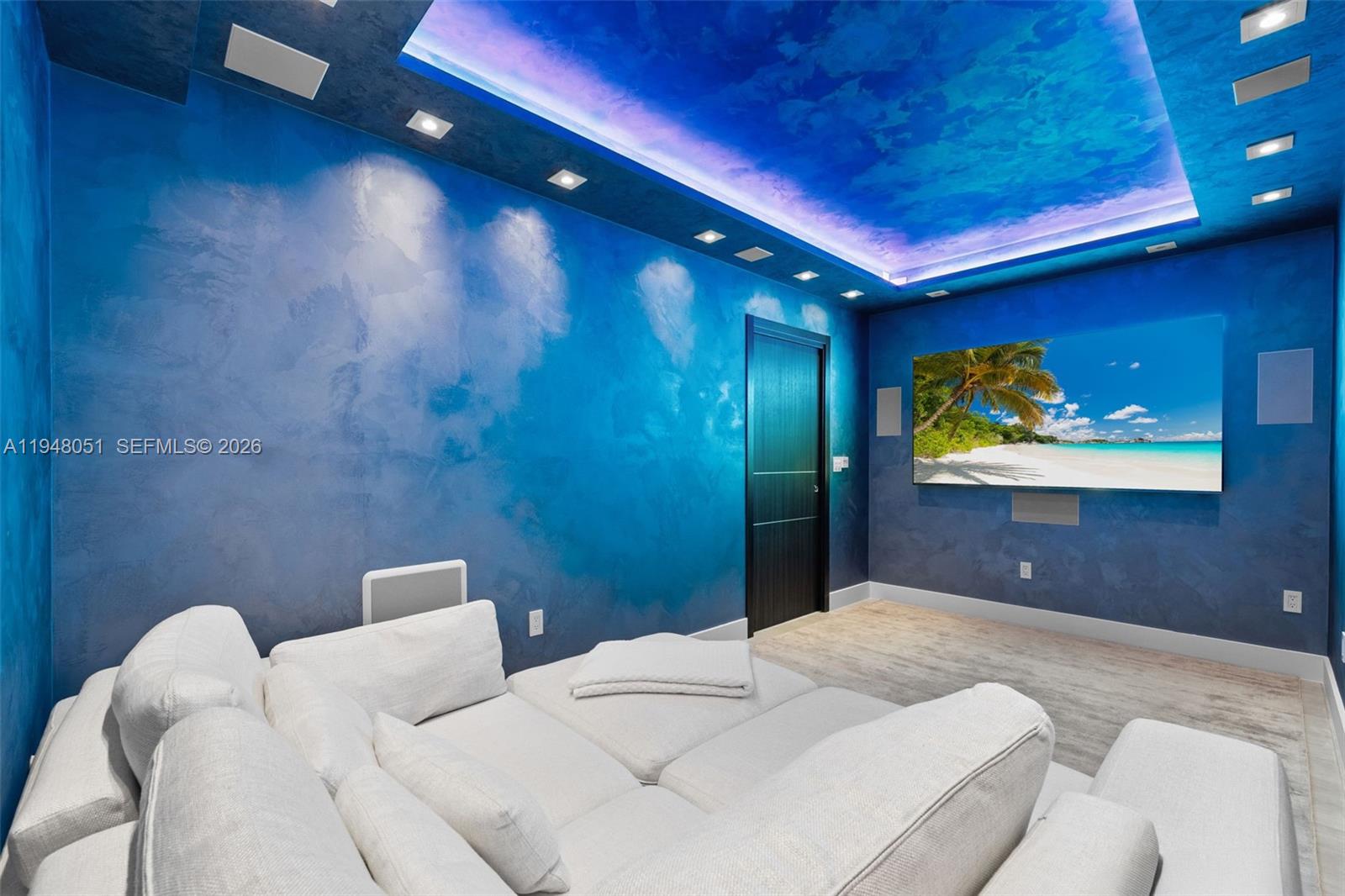 Photo of 3301 183rd St  #2001, Aventura, Florida, 33160 - 