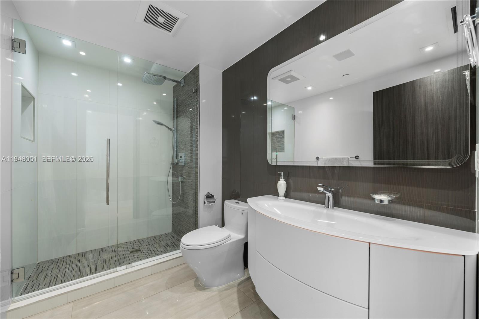 Photo of 3301 183rd St  #2001, Aventura, Florida, 33160 - 