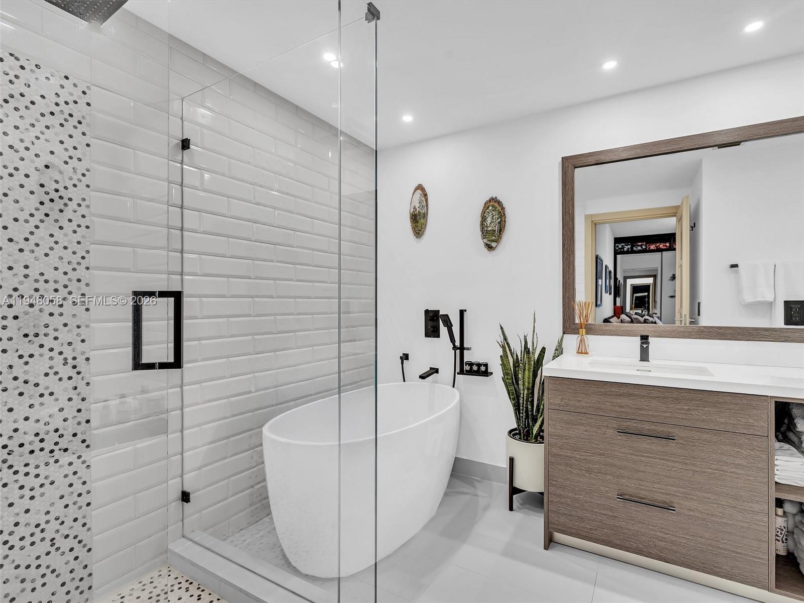 Photo of 3340 190th St #704, Aventura, Florida, 33180 -