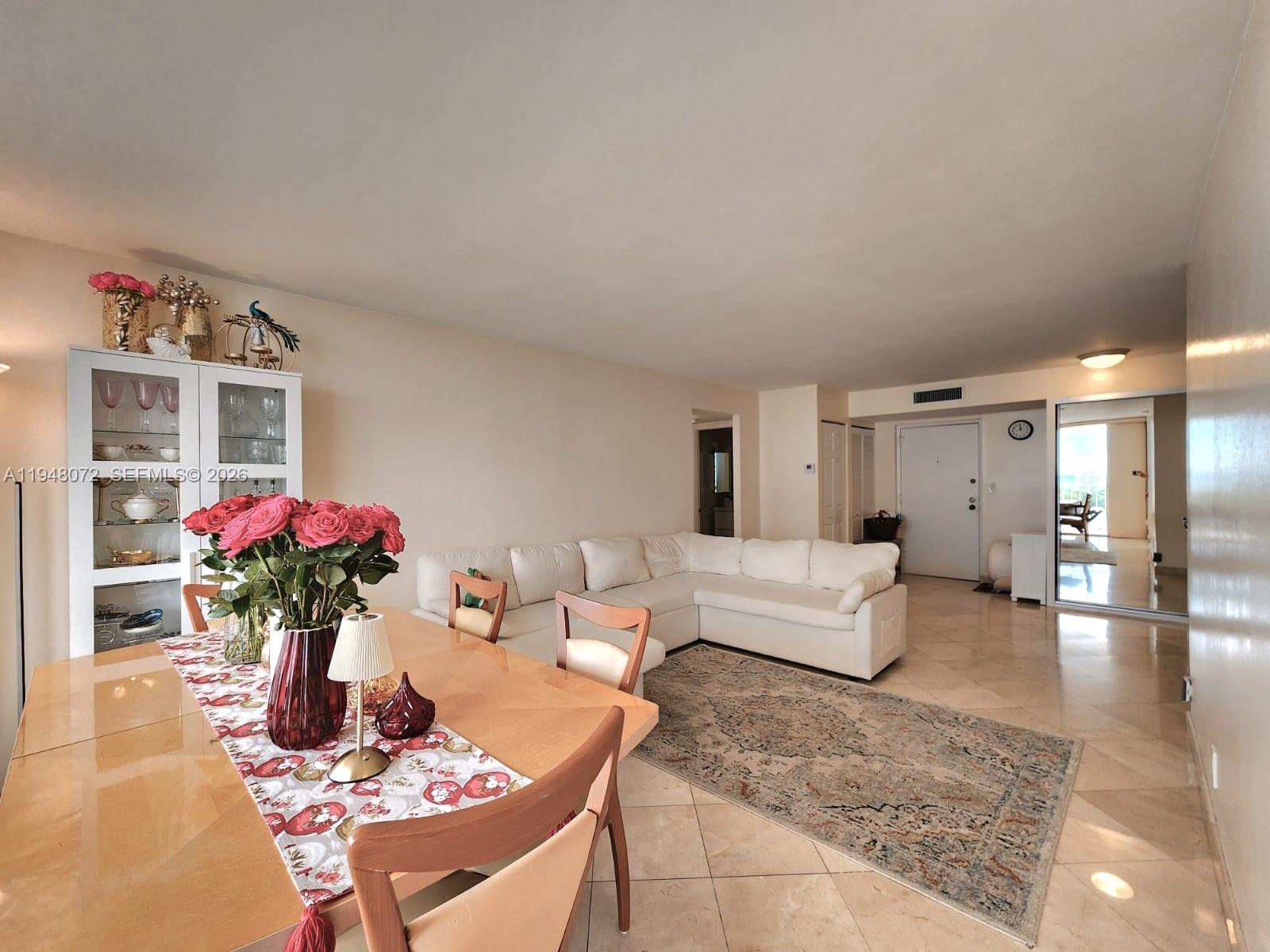 1217 2 / 2 1240 sq. ft. $ 2026-01-19 0 Photo