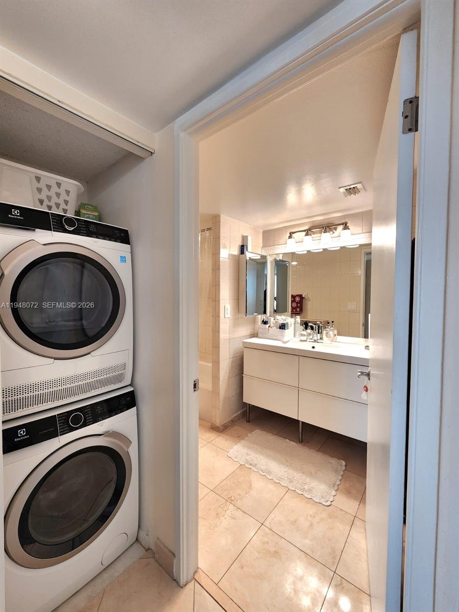 1217 2 / 2 1240 sq. ft. $ 2026-01-19 0 Photo