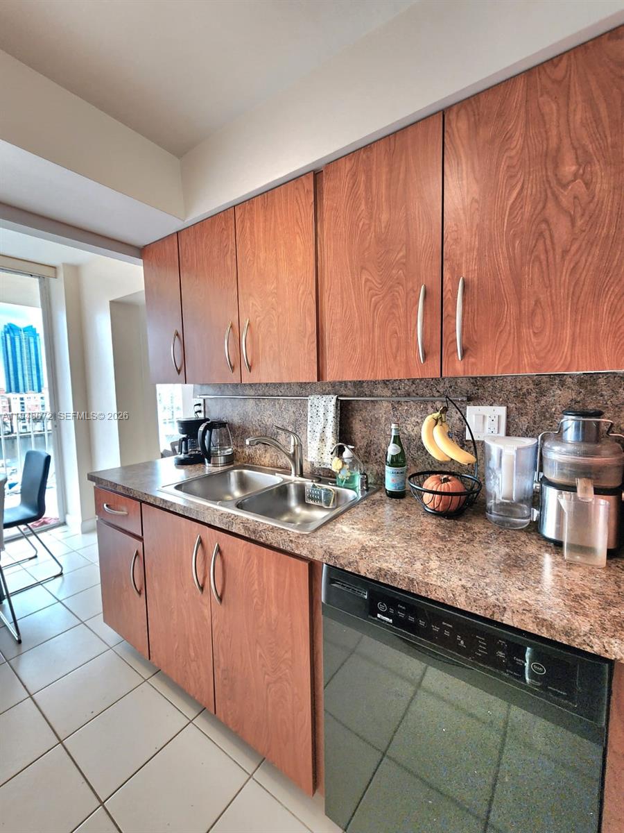 1217 2 / 2 1240 sq. ft. $ 2026-01-19 0 Photo