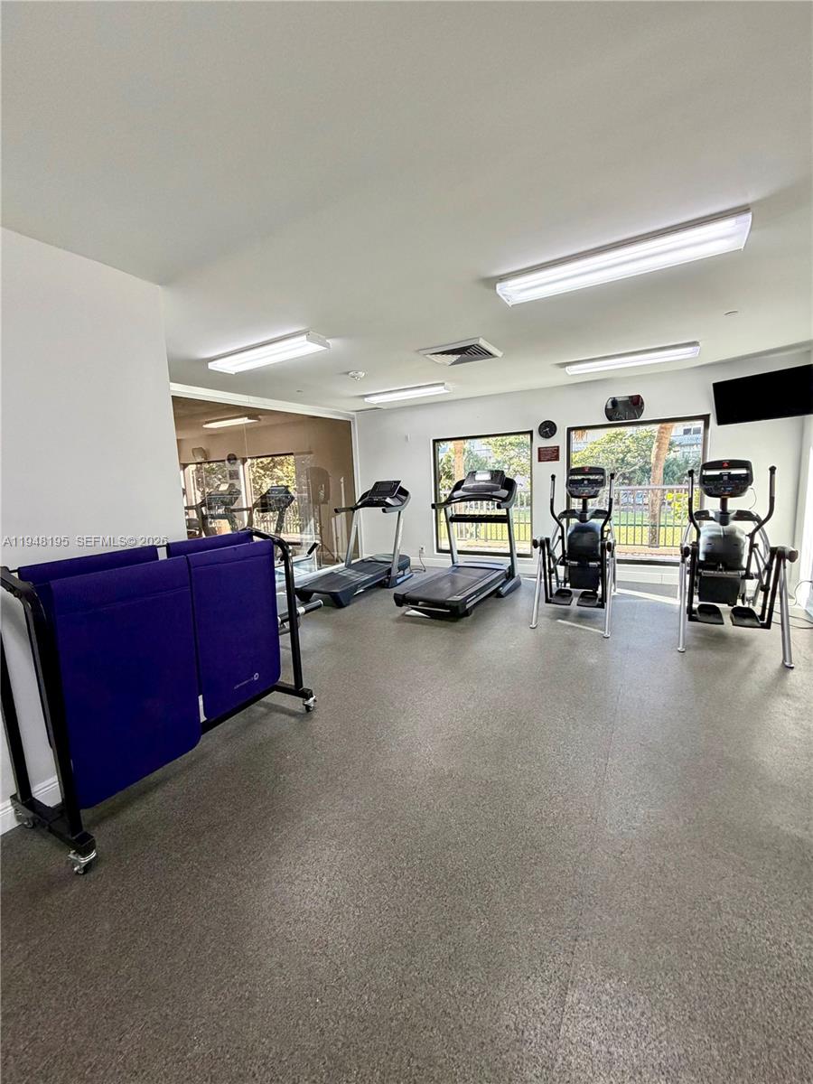 Photo of 1920 Ocean Dr  #5A, Hallandale Beach, Florida, 33009 - 