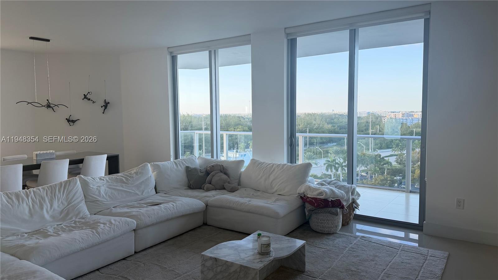 Photo of 17301 Biscayne Blvd #1002, North Miami Beach, Florida, 33160 -