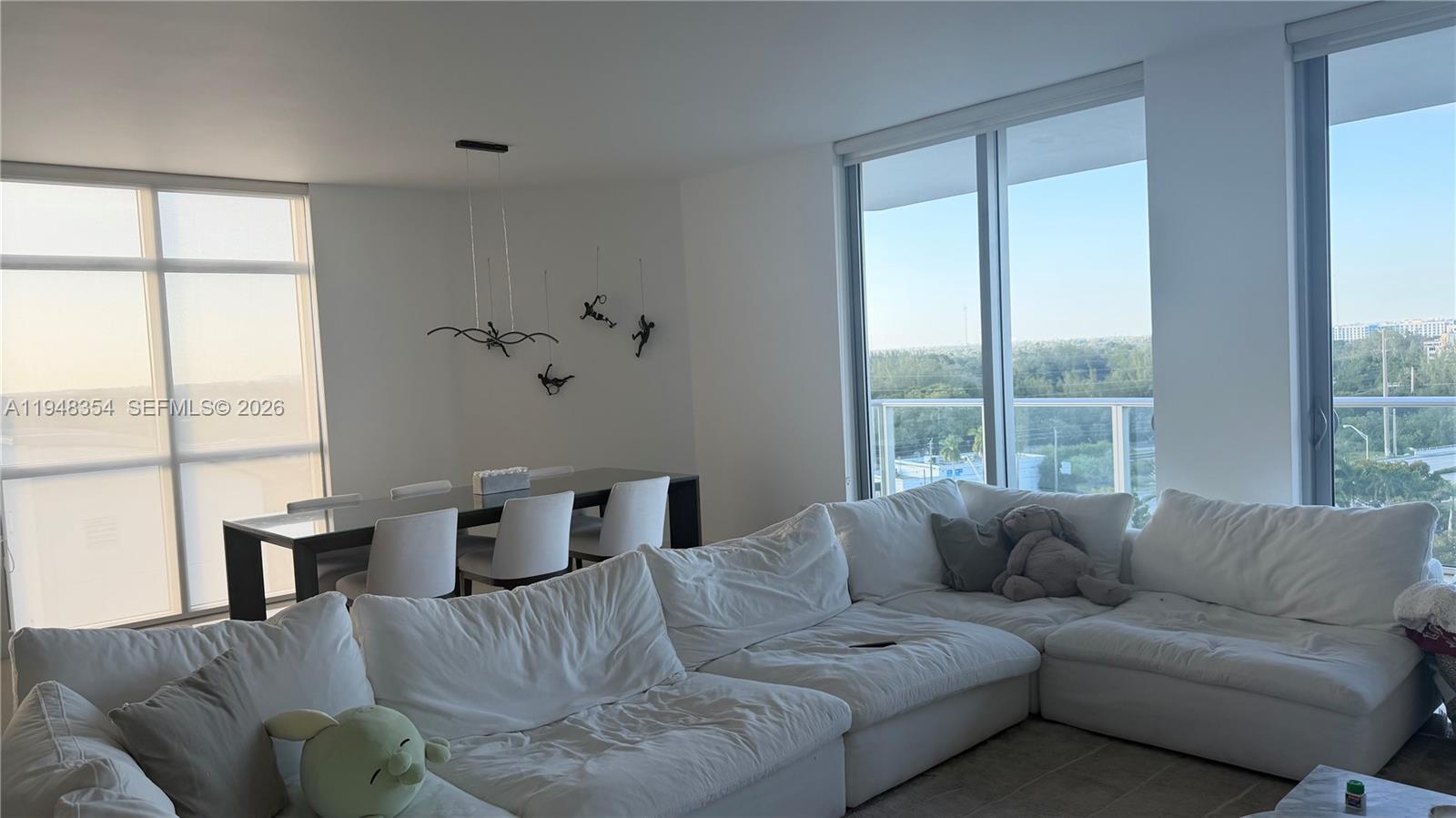 Photo of 17301 Biscayne Blvd #1002, North Miami Beach, Florida, 33160 -