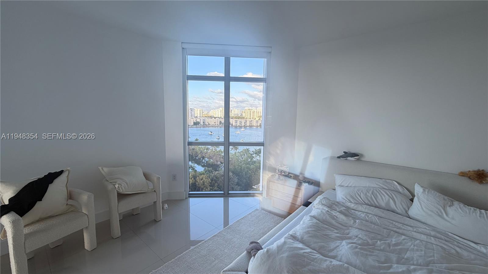 Photo of 17301 Biscayne Blvd #1002, North Miami Beach, Florida, 33160 -