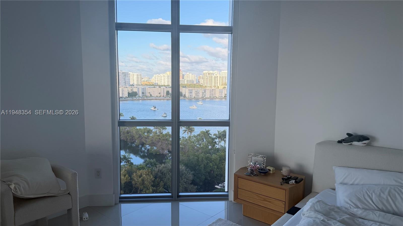 Photo of 17301 Biscayne Blvd #1002, North Miami Beach, Florida, 33160 -