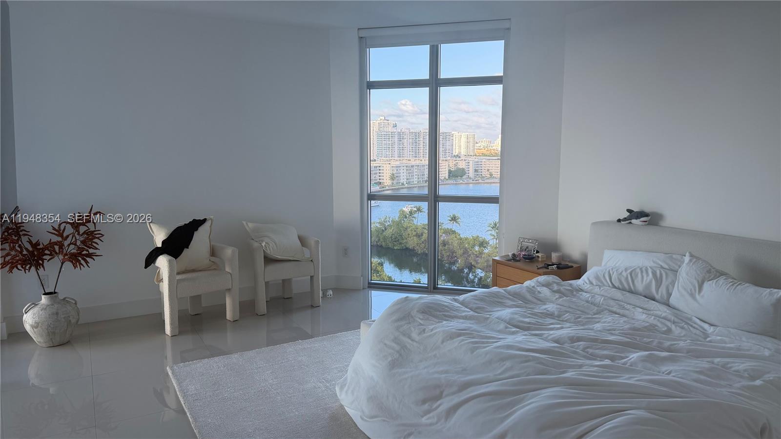 Photo of 17301 Biscayne Blvd #1002, North Miami Beach, Florida, 33160 -