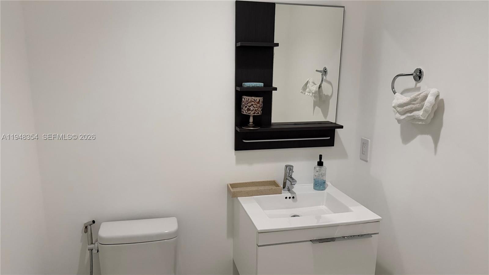 Photo of 17301 Biscayne Blvd #1002, North Miami Beach, Florida, 33160 -