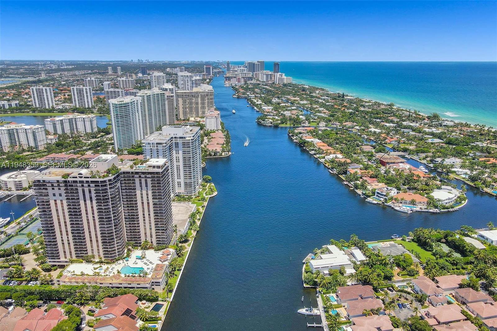 Photo of 19355 Turnberry Way  #8L, Aventura, Florida, 33180 - 