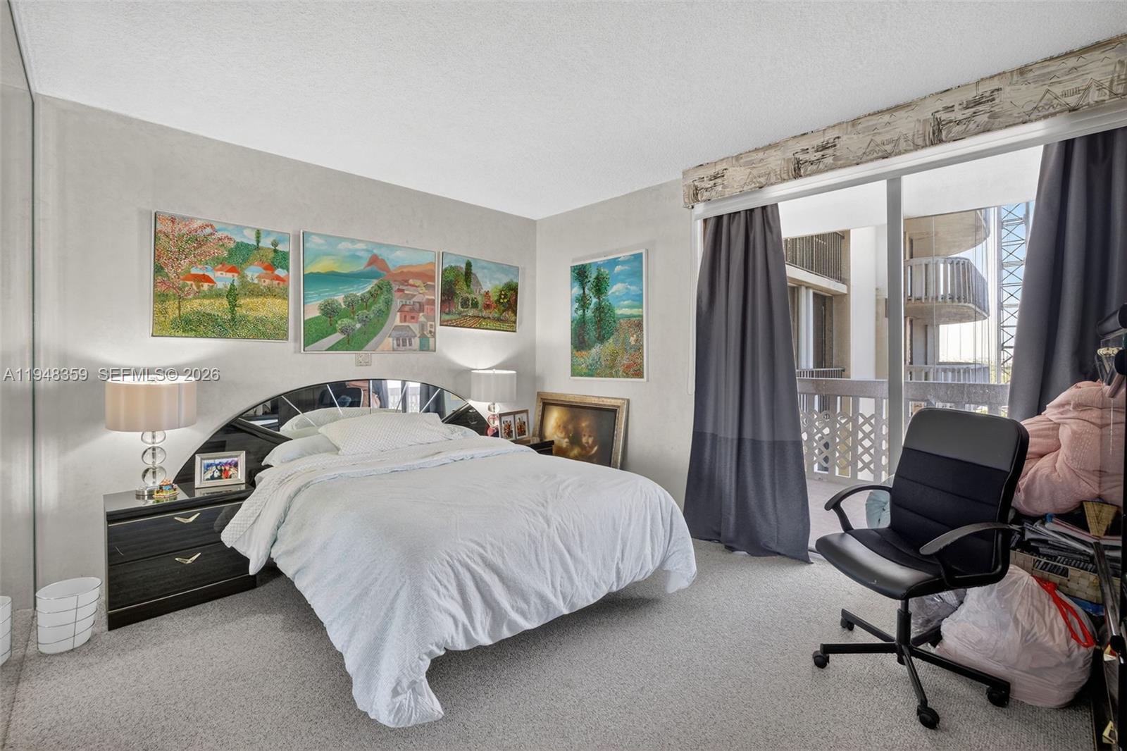 Photo of 19355 Turnberry Way  #8L, Aventura, Florida, 33180 - Primary Bedroom Large Walk-in Closet