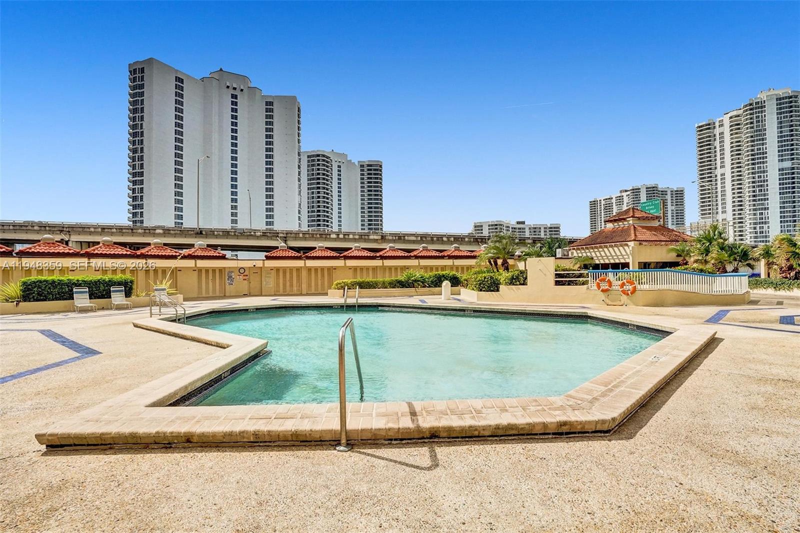 Photo of 19355 Turnberry Way  #8L, Aventura, Florida, 33180 - 