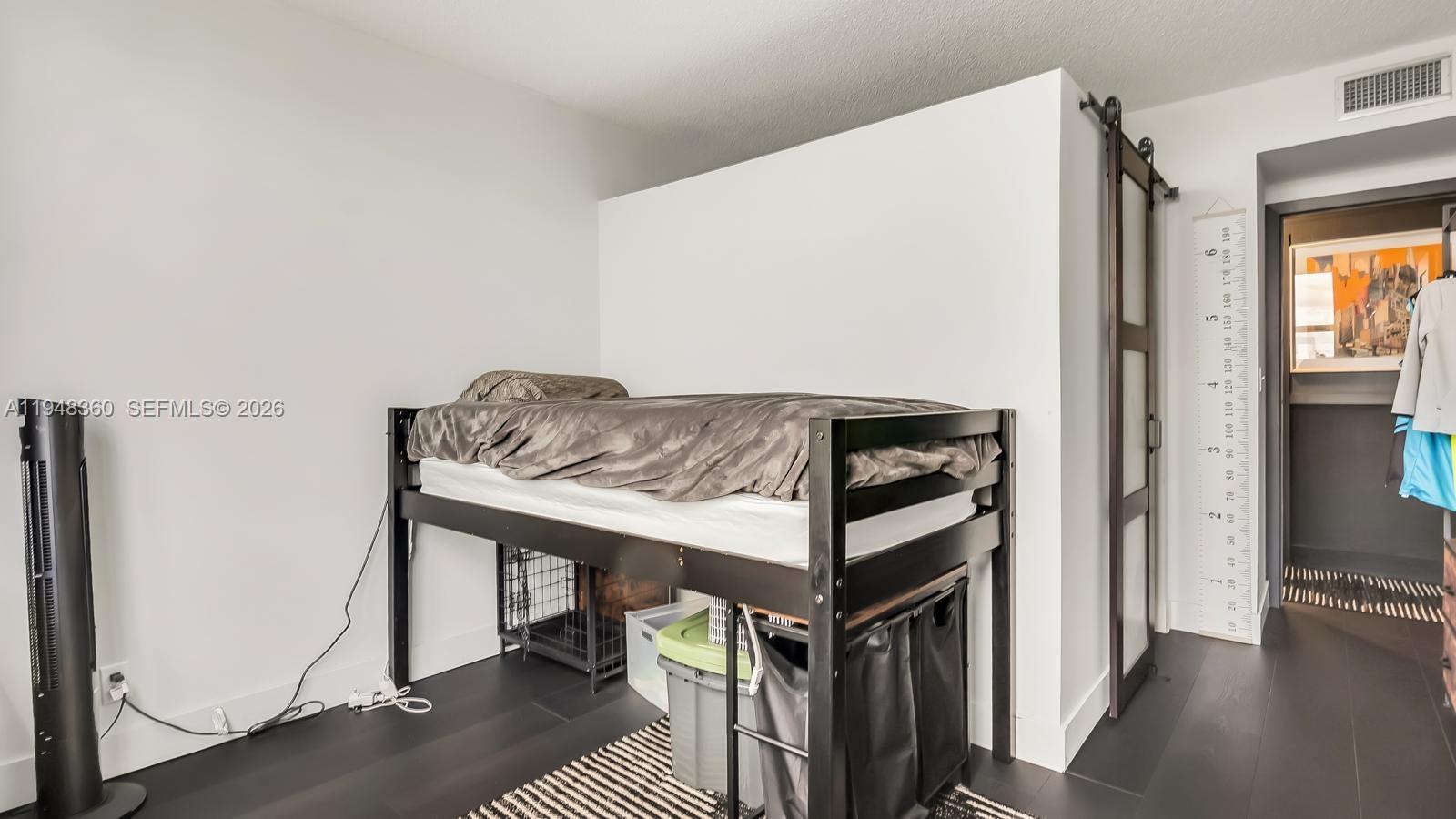 See details 401 2 / 2 1344 sq. ft. $ 2026-01-19 0 Photo