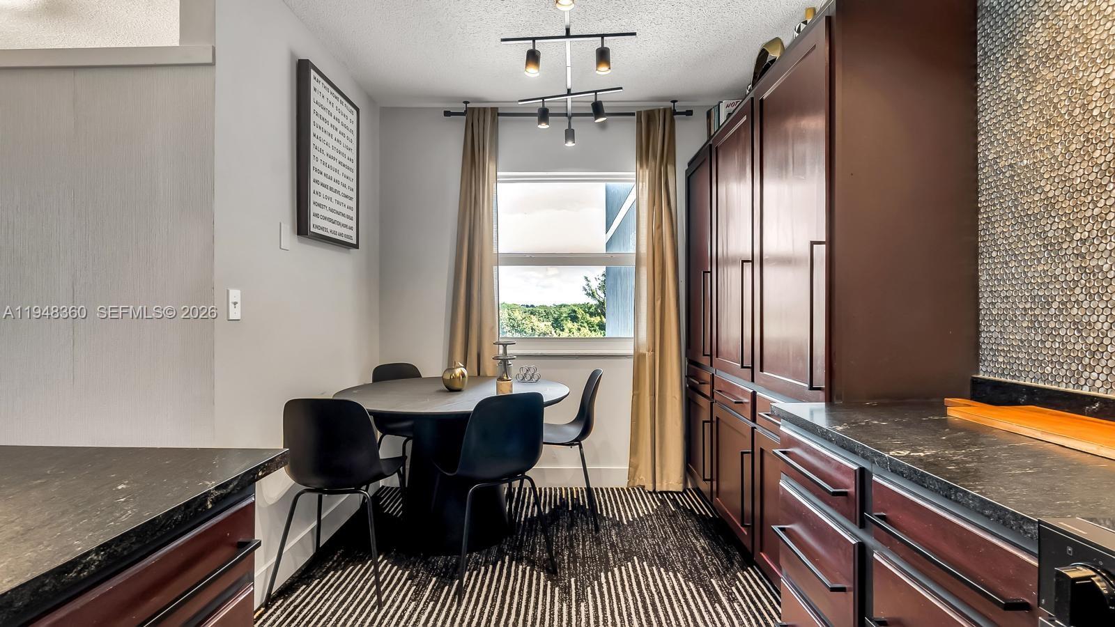 See details 401 2 / 2 1344 sq. ft. $ 2026-01-19 0 Photo