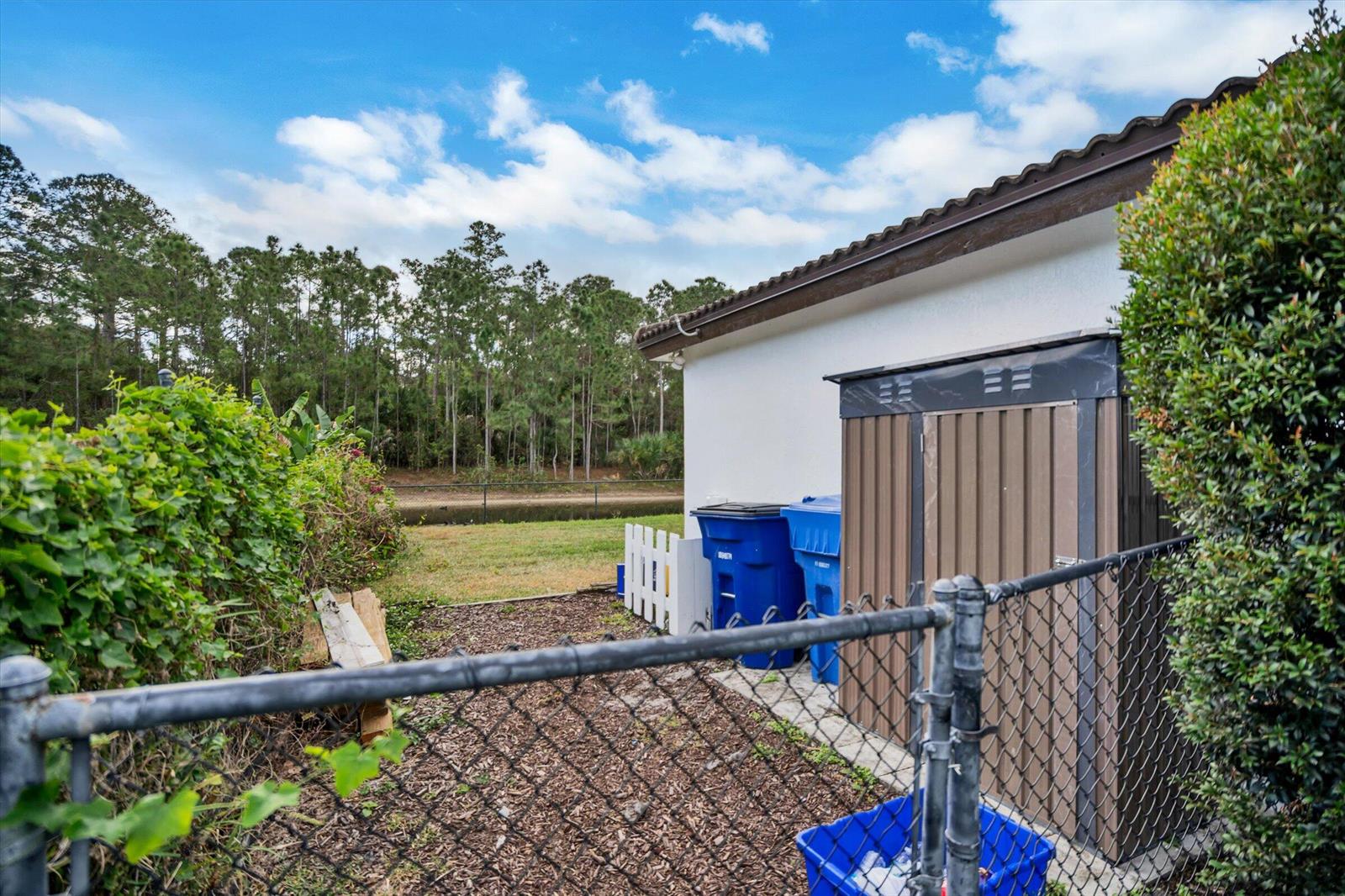 See details 112 4 / 2 2023 sq. ft. $ 2026-06-08 0 Photo