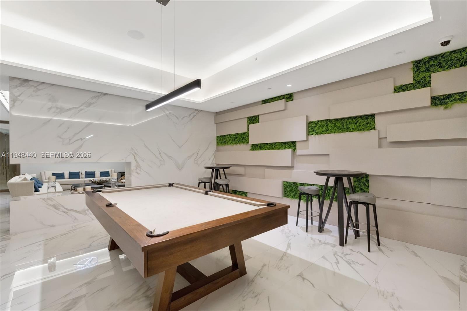 See details 2105 2 / 2 1230 sq. ft. $ 2026-01-19 0 Photo